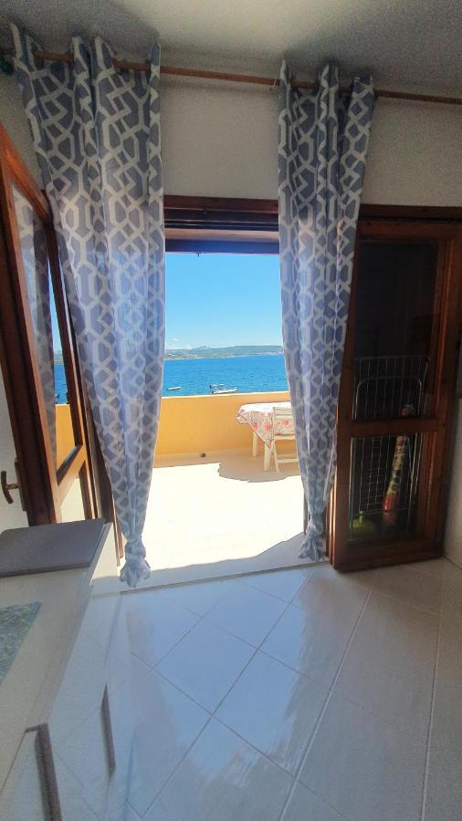 Appartamento Oltremare Vista Mare 라마달레나 외부 사진